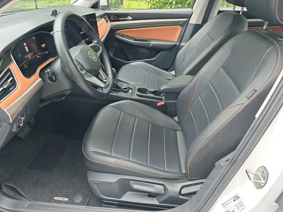 Volkswagen Bora Bora 2023 200TSI DSG Joy Edition 2023 — thumbnail 4