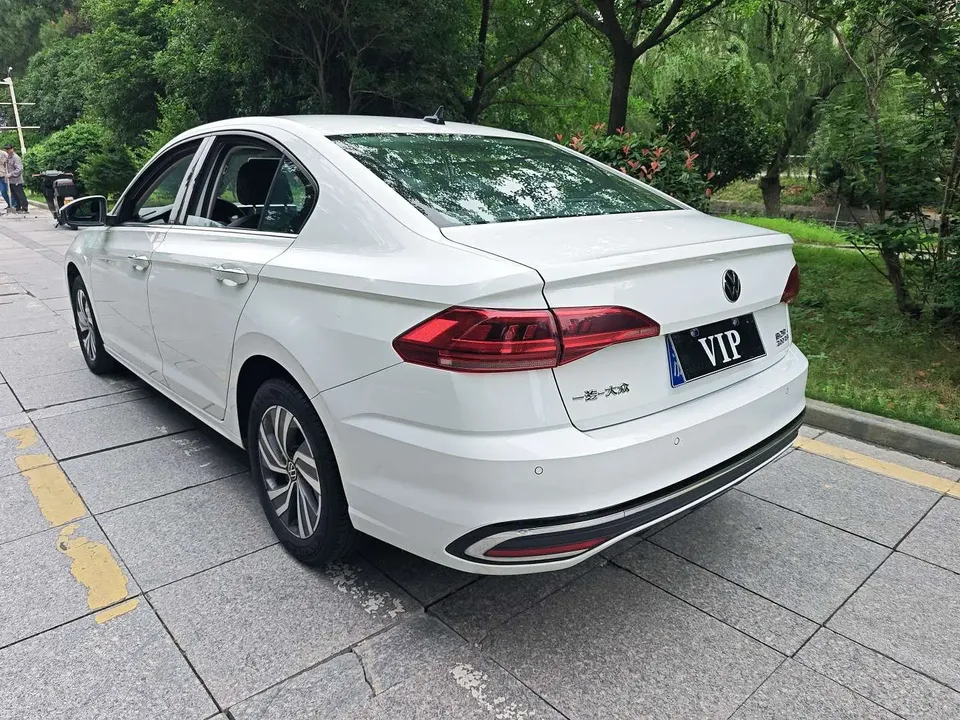 Volkswagen Bora Bora 2023 200TSI DSG Joy Edition 2023 — thumbnail 5