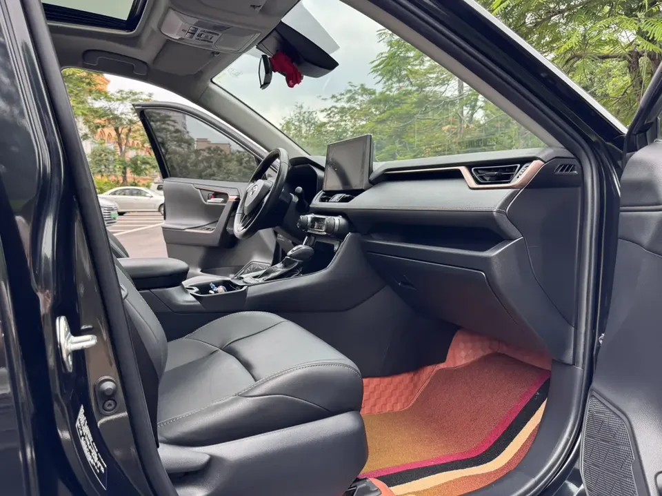 Toyota Willanda 2.0L two-wheel drive knight version 2022 — миниатюра 5