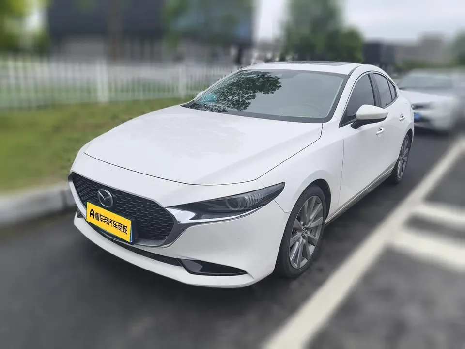 Mazda Axela 2023