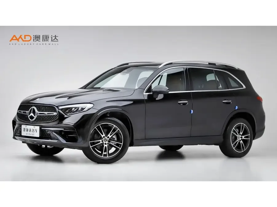 Mercedes-Benz GLC-Class Mercedes-Benz GLC GLC 260 L 4MATIC Luxury 5-seater 2025 — photo 1, buy with delivery to Moscow