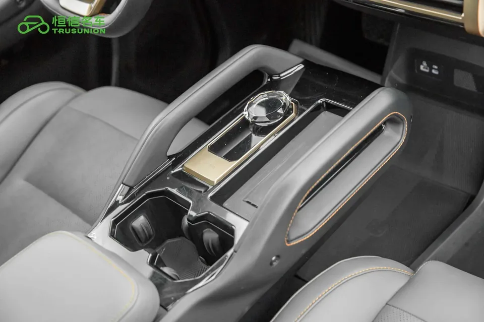 iCAR 03 four-wheel drive long range advanced version 2024 — миниатюра 4