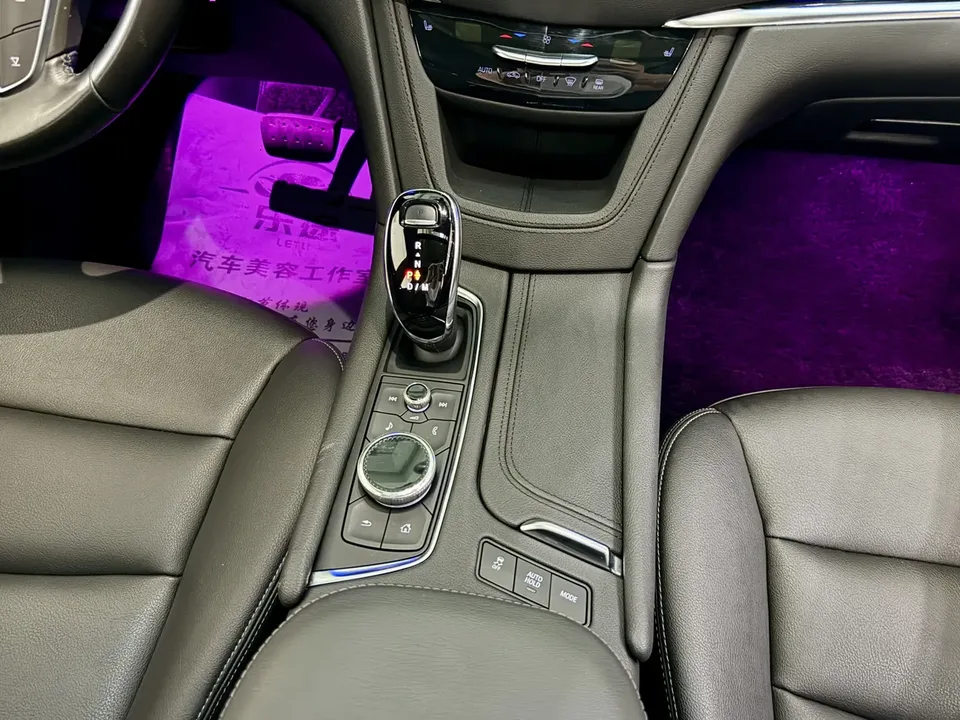 Cadillac XT5 XT5 Cadillac XT5 2022 2.0T two-wheel drive luxury model 2022 — thumbnail 5