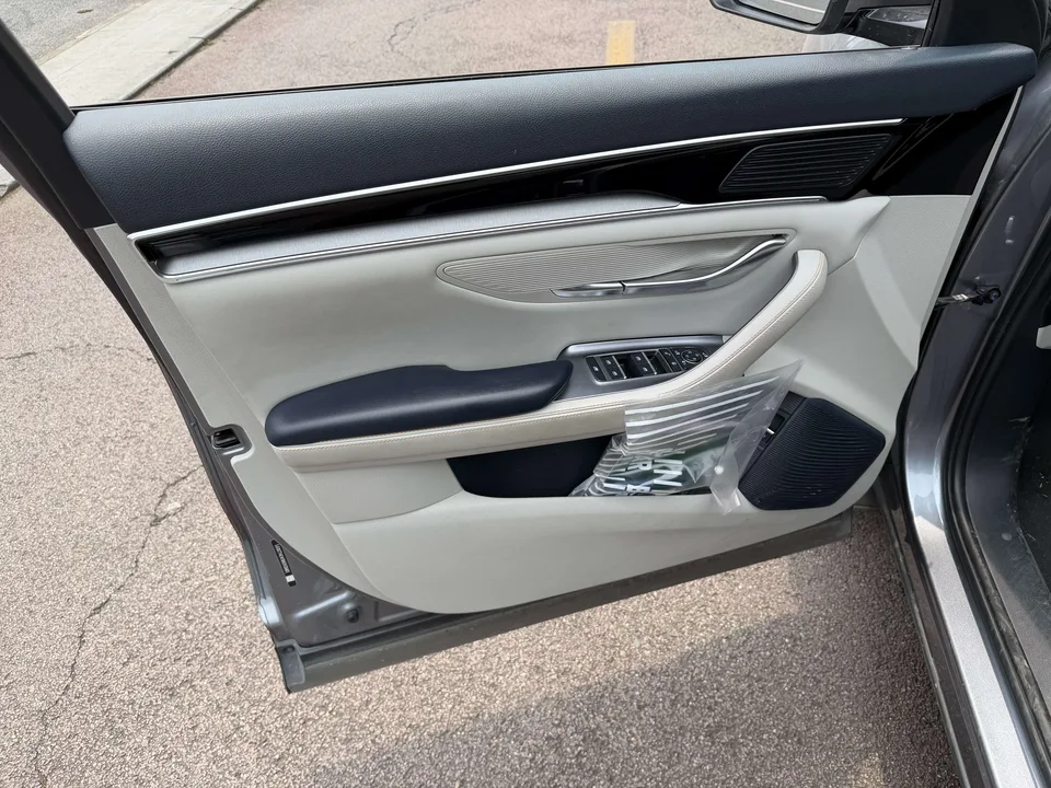 BYD Song PLUS DM Song PLUS DM DM-i Honor Edition 110KM Flagship 2024 — thumbnail 2