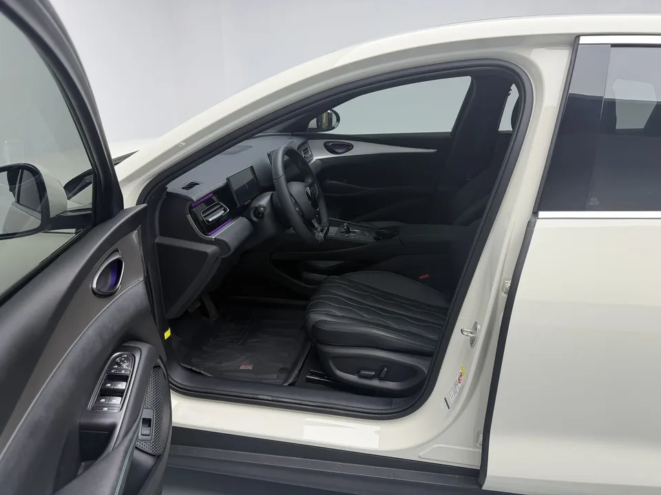 BYD Seal 06DM Seal 06DM DM-i 120KM Flagship 2024 — thumbnail 5
