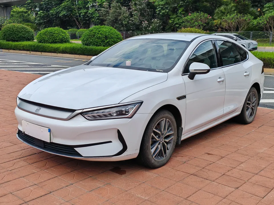 BYD Qin PLUS EV Qin PLUS EV Honor Edition 510KM Leading Edition 2024 — photo 1, buy with delivery to Moscow