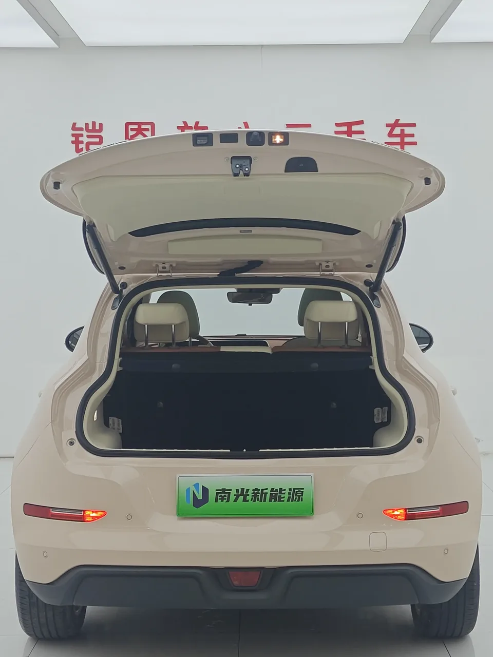 ORA Euler good cat Euler good cat 401km standard endurance premium lithium iron phosphate 2023 — thumbnail 3
