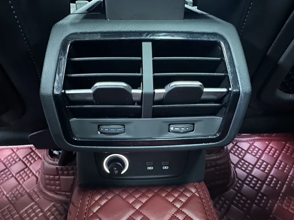 Audi Q3 Audi Q3 35 TFSI Stylish Dynamic 2022 — миниатюра 4