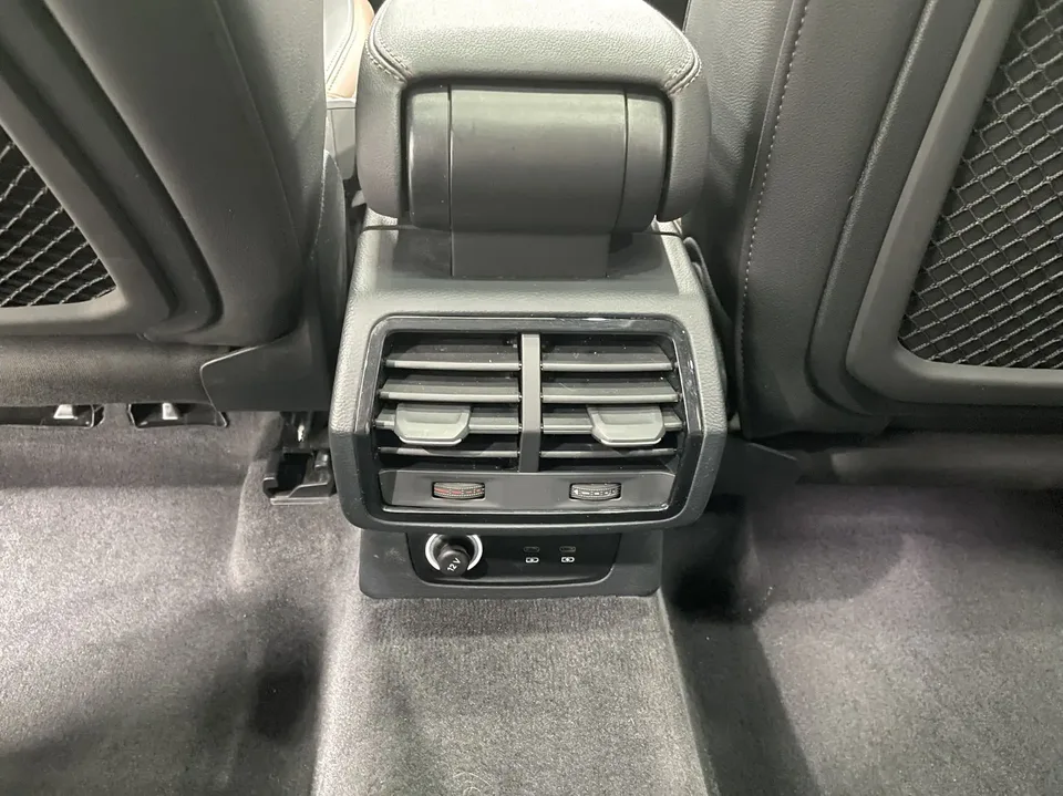 Audi Q3 Audi Q3 35 TFSI Stylish and Elegant 2022 — thumbnail 3