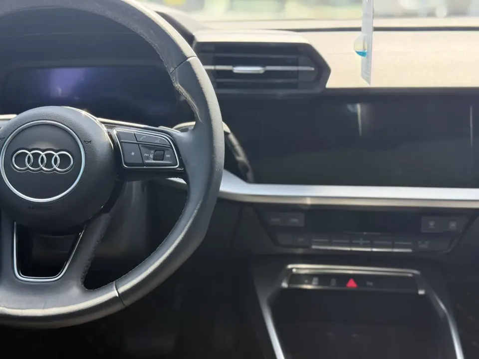 Audi A3 Audi A3 A3L Limousine 35 TFSI Stylish and Elegant 2022 — thumbnail 3