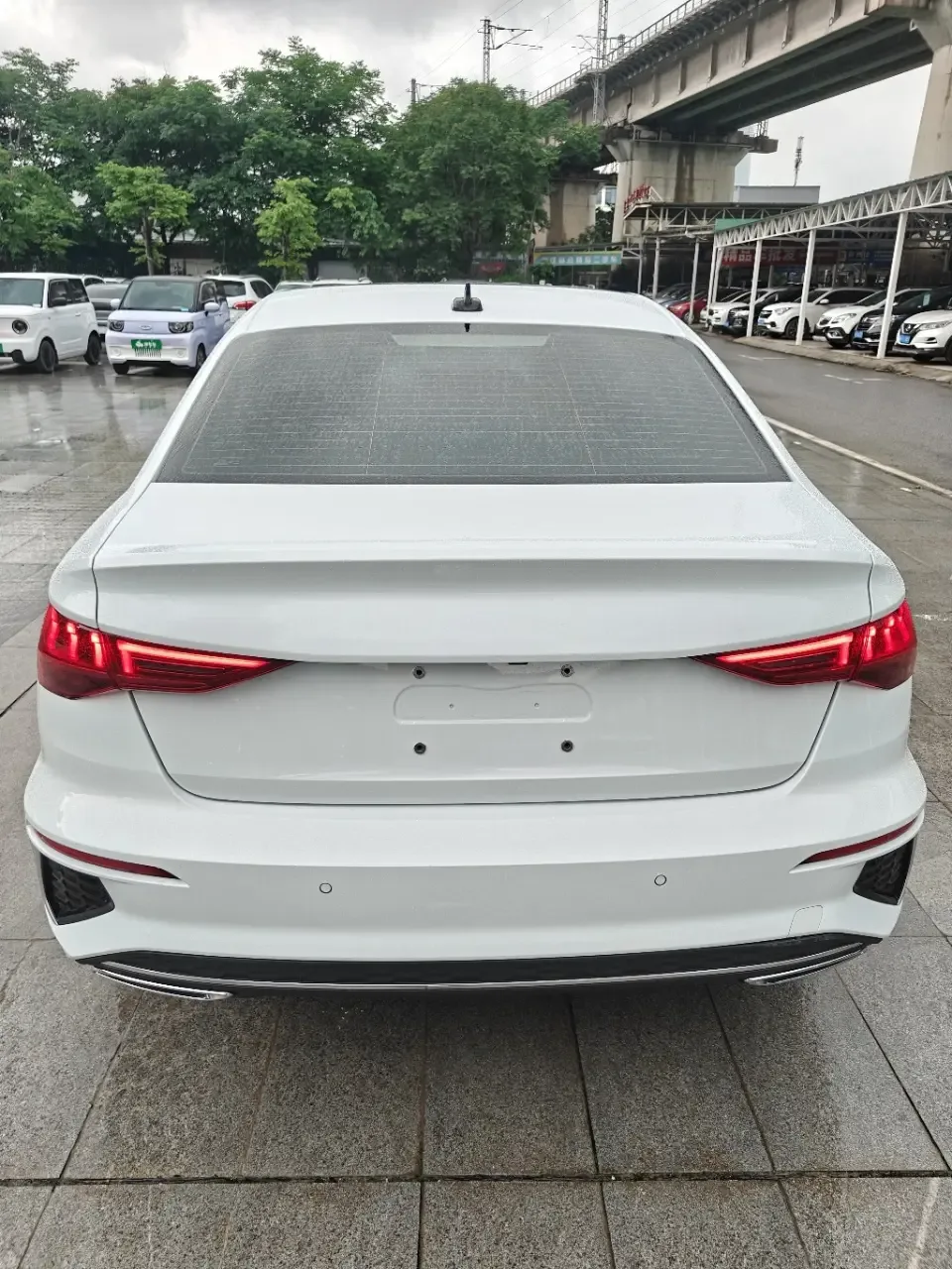 Audi A3 A3 A3L Limousine 35 TFSI Fashionable and Elegant 2023 — миниатюра 2