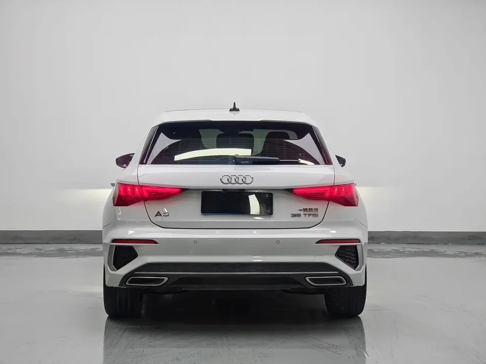 Audi A3 Audi A3 Sportback 35 TFSI Stylish and sporty 2022 — thumbnail 2