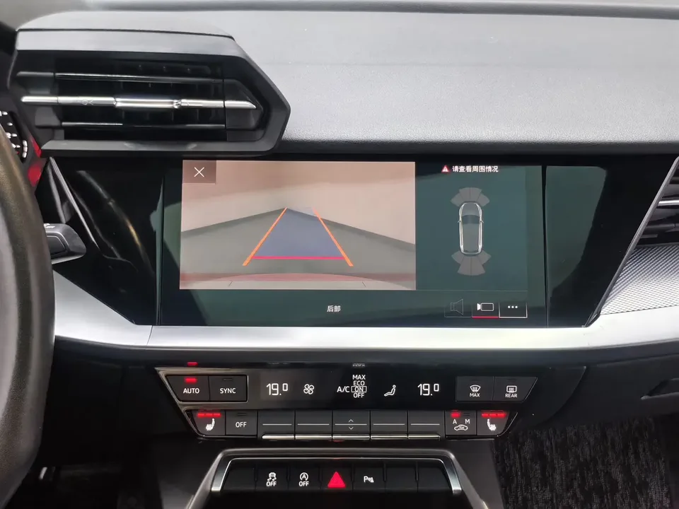 Audi A3 Audi A3 Sportback 35 TFSI Stylish and sporty 2022 — thumbnail 3