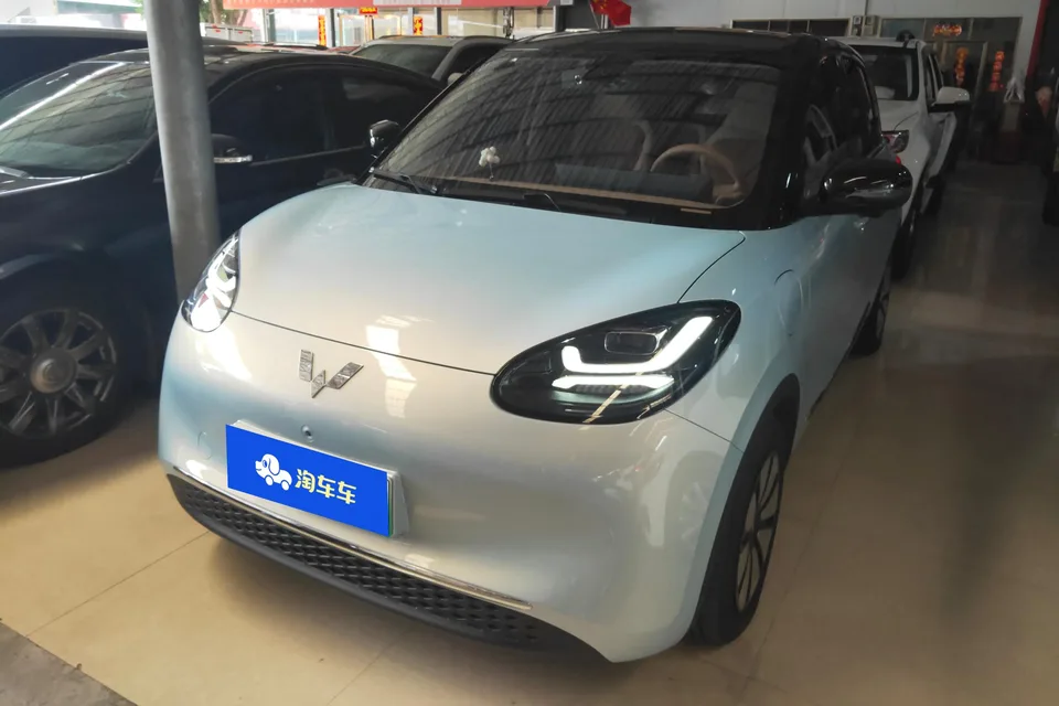 Wuling Bingo Bingo 410KM Lingxi Premium Edition 2025 — photo 1, buy with delivery to Moscow