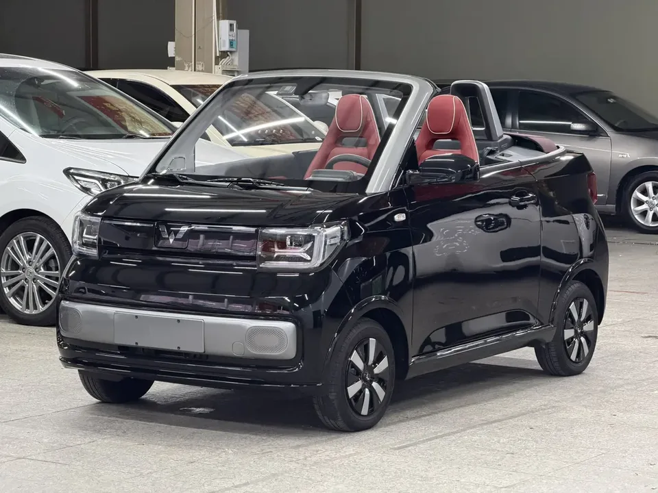 Wuling Hongguang MINIEV Hongguang MINIEV Convertible 2022 — photo 1, buy with delivery to Moscow