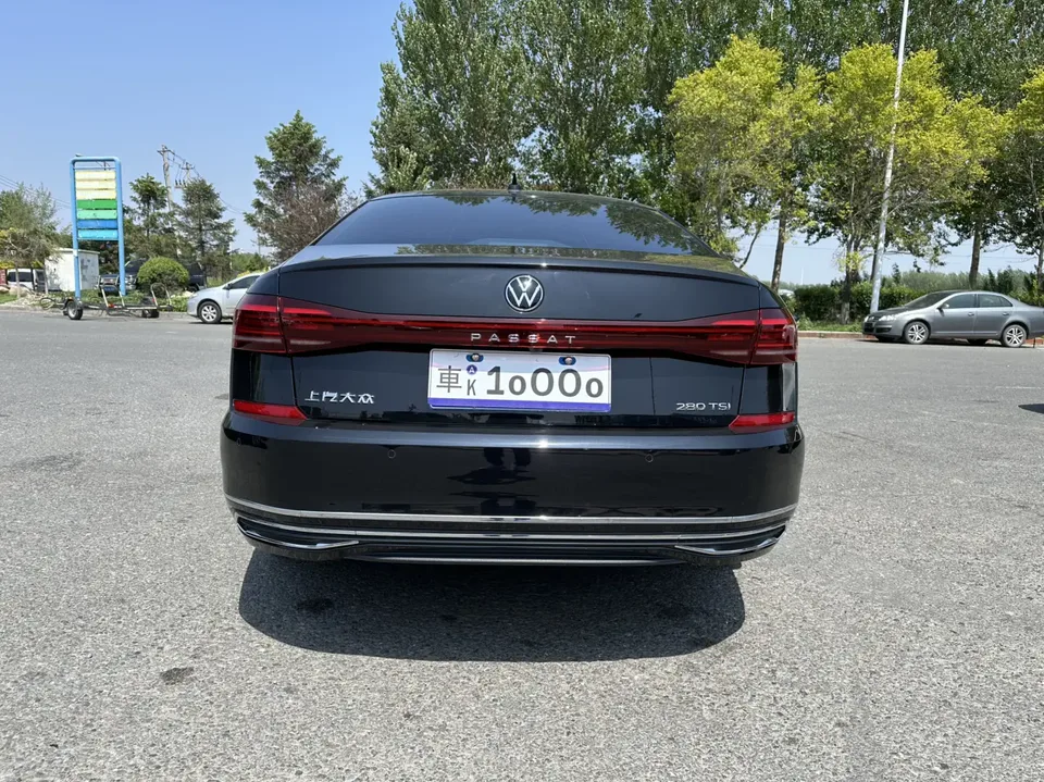 Volkswagen Passat Passat Modified 280TSI Elite Edition 2023 — thumbnail 2