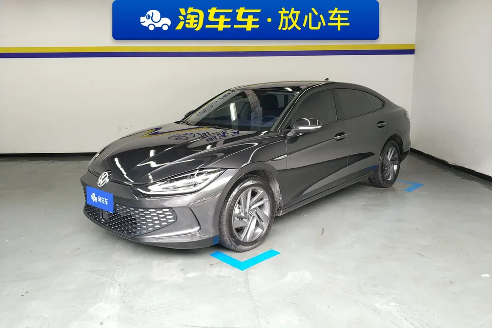 Volkswagen Lamando Lingdu 2024 Lingdu Lingdu L 280TSI DSG Hot Edition 2024 — photo 1, buy with delivery to Moscow