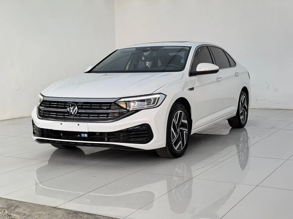 Volkswagen Sagitar Sagitar 2023 Sagitar 300TSI DSG Excellence Edition 2023 — photo 1, buy with delivery to Moscow