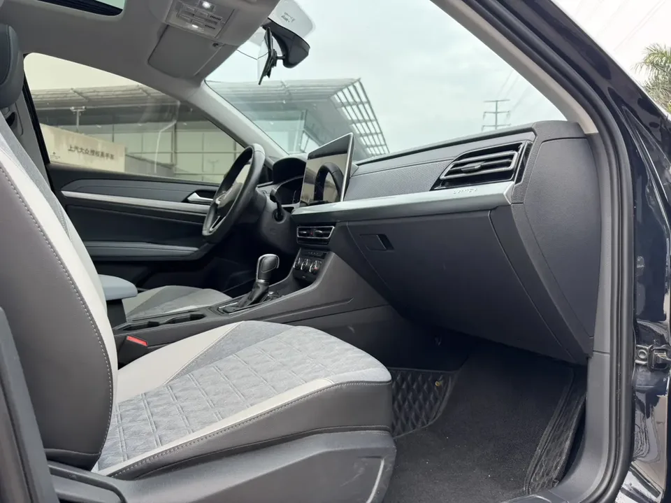 Volkswagen Lavida Lavida 2023 280TSI DSG Full Elegance Edition 2022 — thumbnail 5