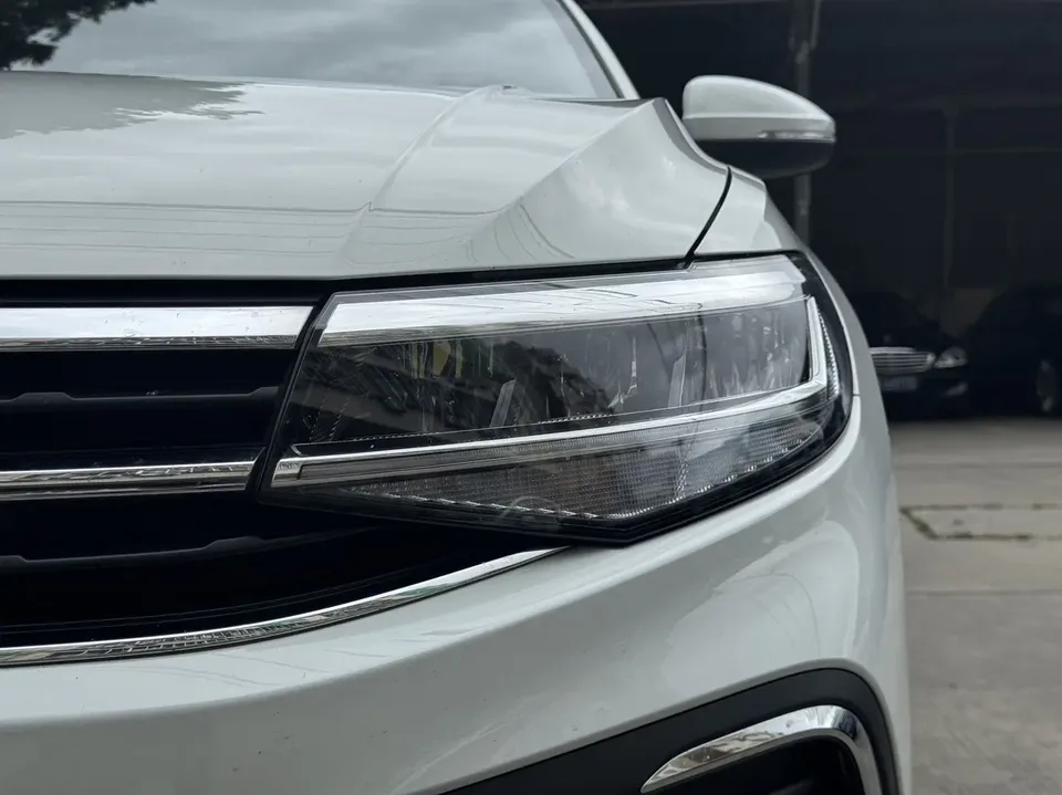 Volkswagen Bora Bora 2025 200TSI DSG Joyride Navigation Edition 2025 — thumbnail 2