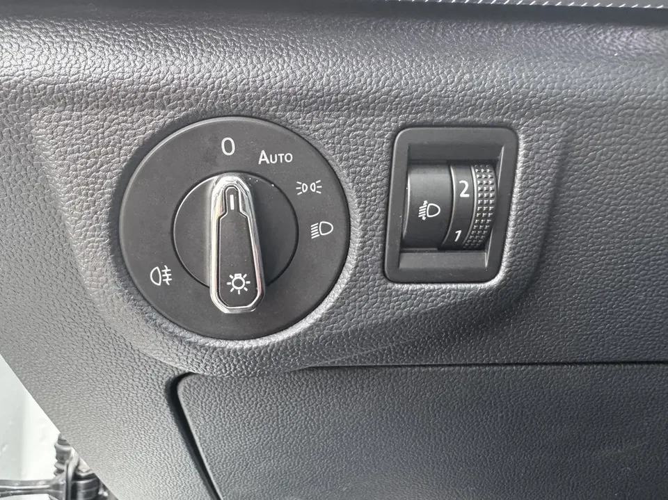 Volkswagen Bora Bora 2025 200TSI DSG Joyride Navigation Edition 2025 — thumbnail 5