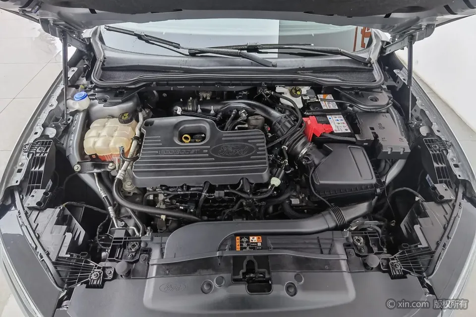 Ford EVOS EVOS EcoBoost 245 First Edition Limited Edition 2022 — thumbnail 2