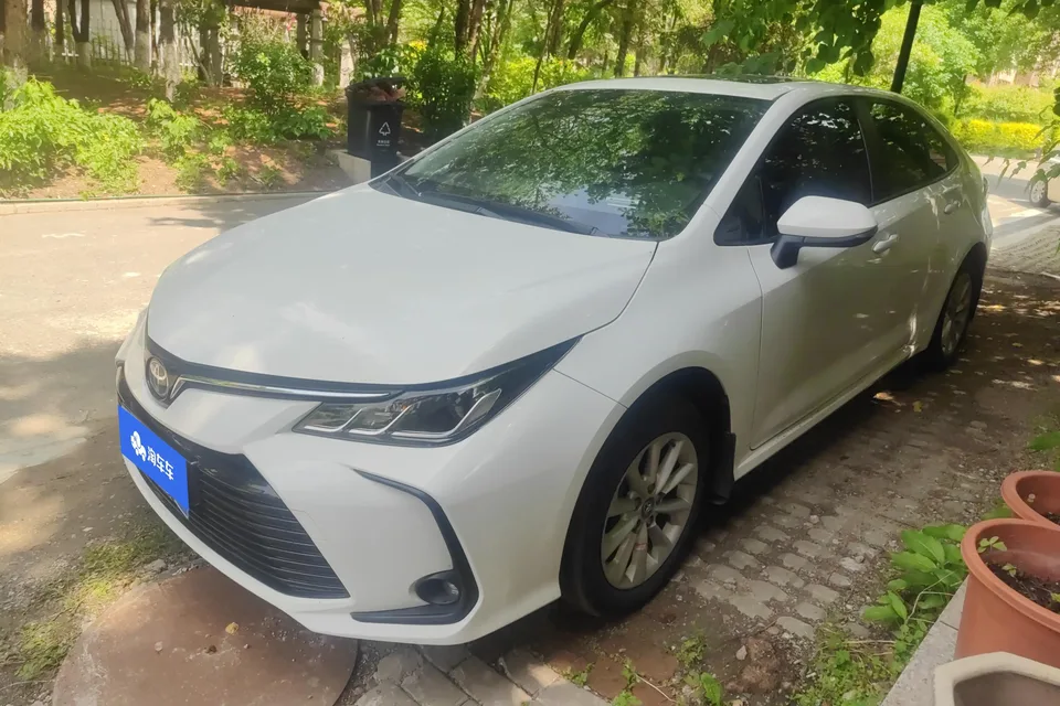 Toyota Corolla Corolla 1.2T S-CVT Elite Edition 2023 — photo 1, buy with delivery to Moscow