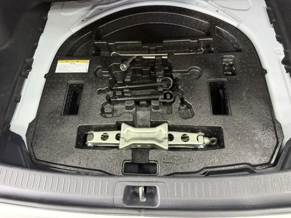 Toyota Corolla Corolla 1.2T S-CVT Elite Edition 2023 — thumbnail 3