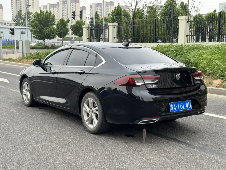 Buick Majesty Majesty 25T Super Edition 2024 — thumbnail 2