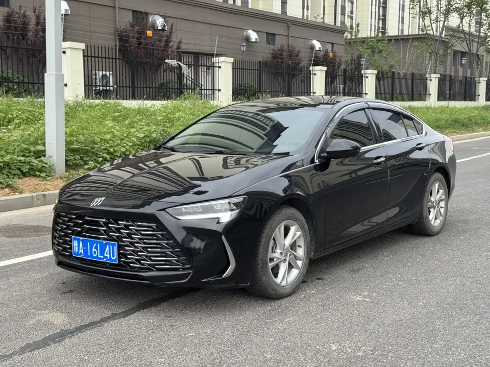 Buick Majesty Majesty 25T Super Edition 2024 — photo 1, buy with delivery to Moscow