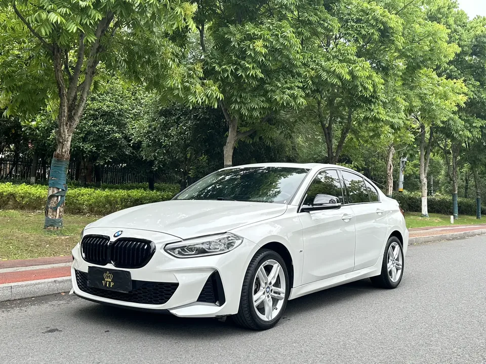BMW 1 Series BMW 1 Series 120i M Sport Night Edition 2023 — photo 1, buy with delivery to Moscow