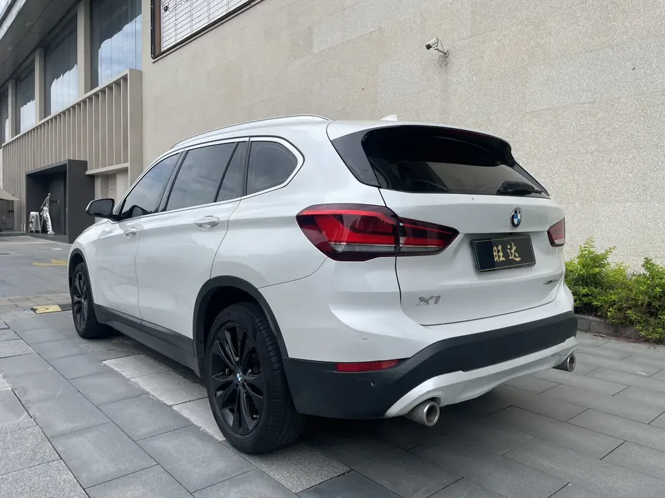 BMW X1 X1 BMW X1 2022 sDrive20Li Fashion Edition 2022 — thumbnail 2