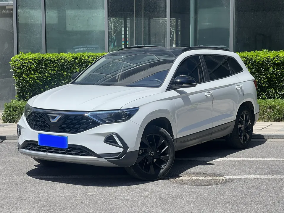 Jetta VS7 Jetta VS7 Panda Edition 1.4T Automatic Enjoy Edition Pro 2022 — photo 1, buy with delivery to Moscow