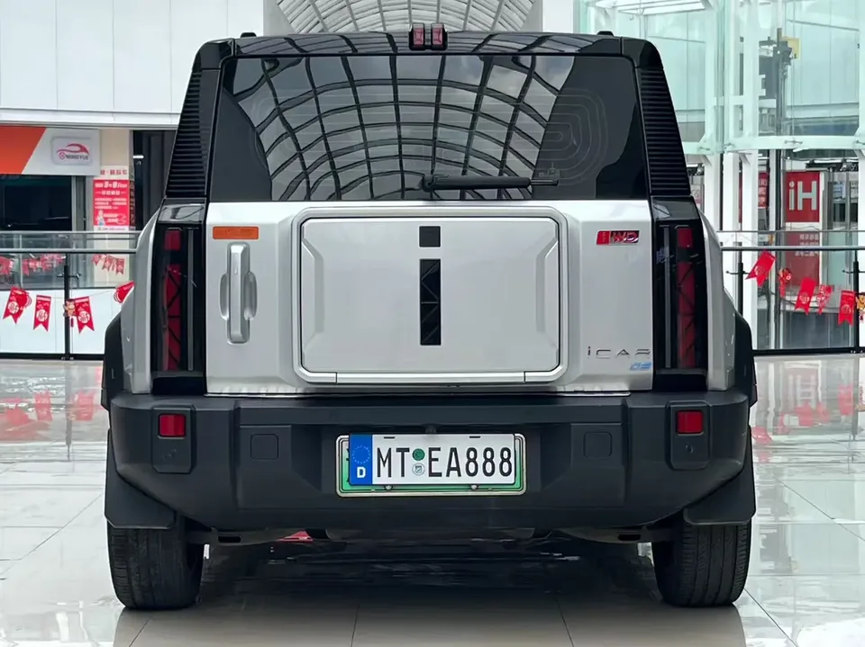 iCAR 03 iCAR 03 Four-wheel drive long-range version 2024 — thumbnail 4