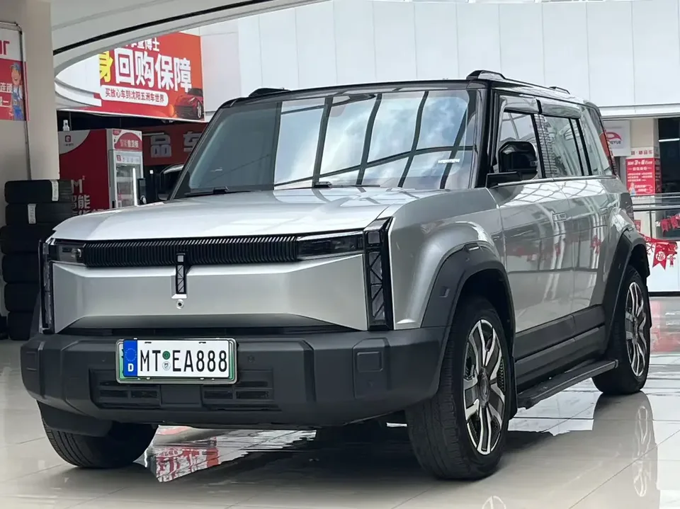 iCAR 03 iCAR 03 Four-wheel drive long-range version 2024 — photo 1, buy with delivery to Moscow