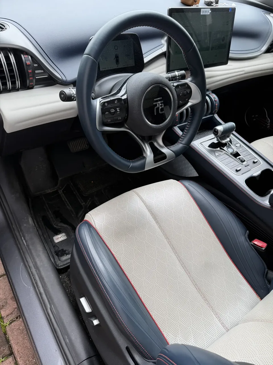 BYD Yuan Plus Yuan PLUS 510KM flagship model 2022 — thumbnail 5
