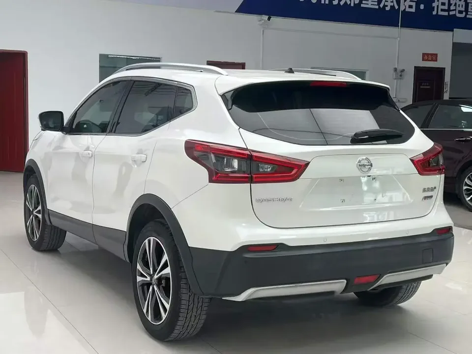 Nissan Qashqai Qashqai Qashqai 2022 2.0L XV Prem. Deluxe Edition 2022 — thumbnail 4