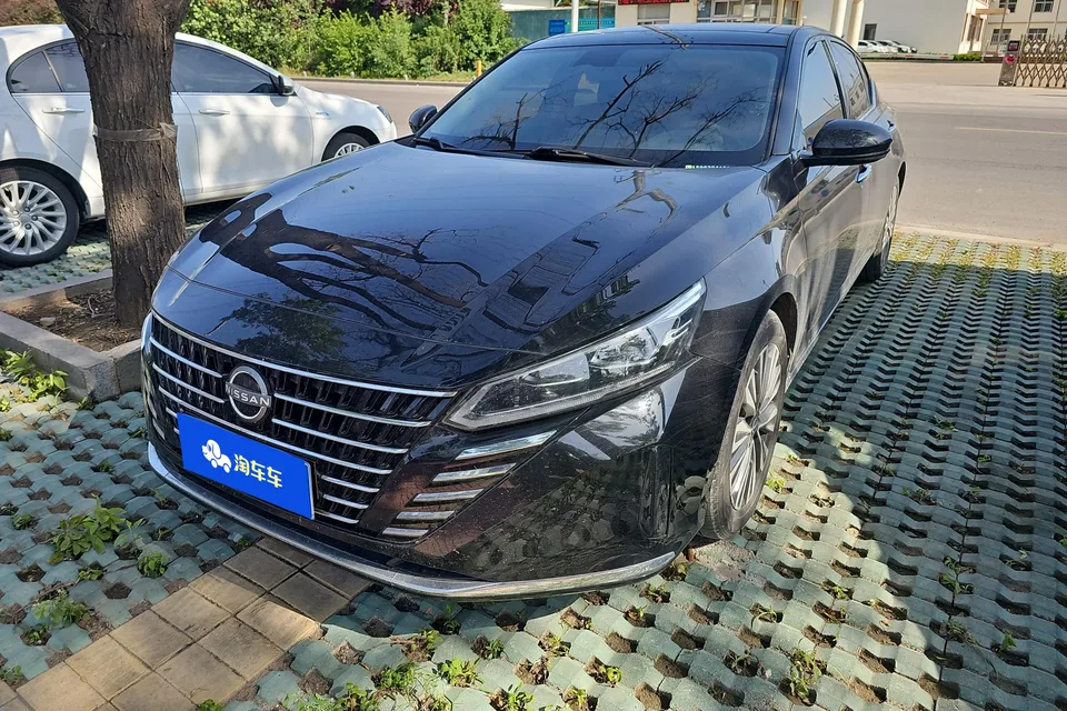 Nissan Altima Teana Teana 2.0L XL-TLS Enjoy Edition 2022 — photo 1, buy with delivery to Moscow