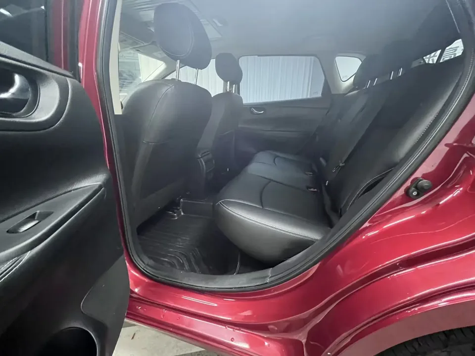 Nissan Tiida Tiida 1.6L CVT Intelligent Travel Edition 2024 — thumbnail 3