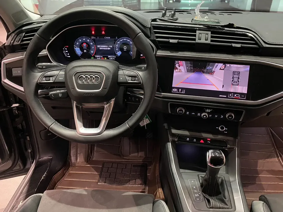 Audi Q3 Q3 Audi Q3 2022 35 TFSI aggressive and dynamic model 2022 — thumbnail 5
