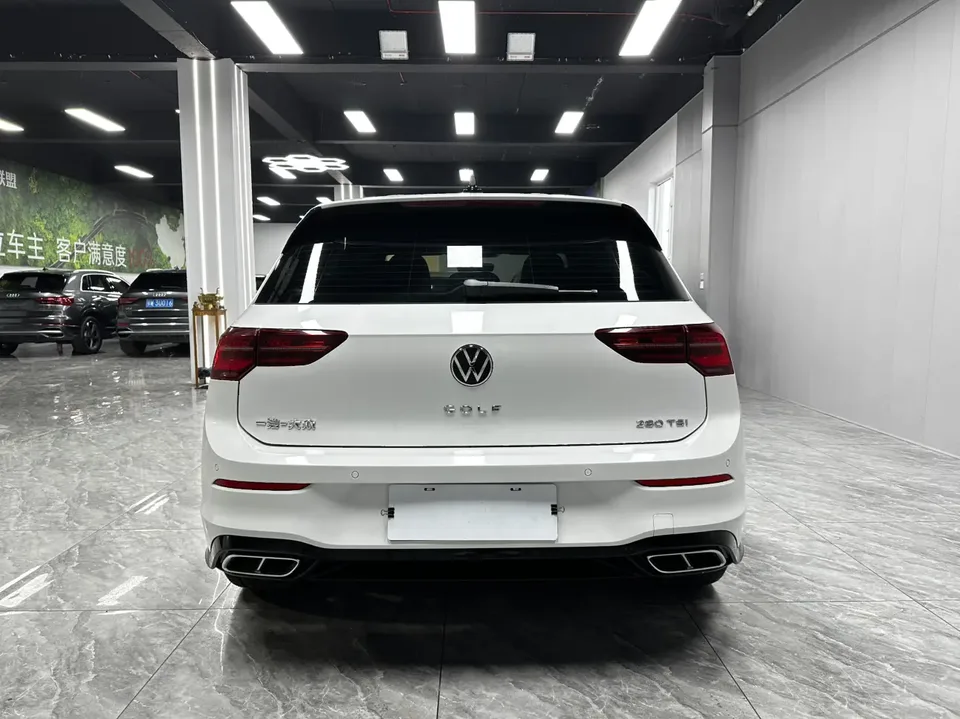 Volkswagen Golf golf 2023 280TSI DSG R-Line Lite 2024 — thumbnail 2