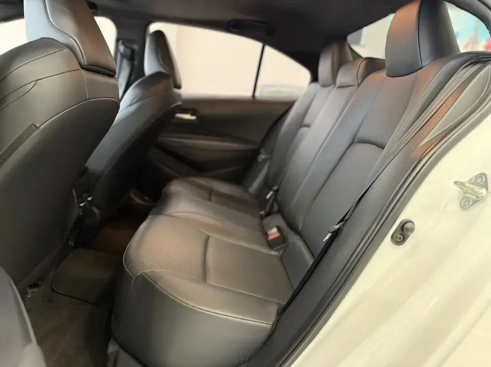 Toyota Levin Lei Ling 185T Luxury Edition 2023 — thumbnail 3
