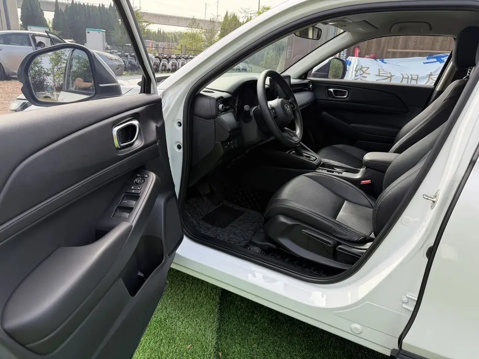 Honda VEZEL Binzhi 2023 1.5L CVT Elite Edition 2023 — миниатюра 4
