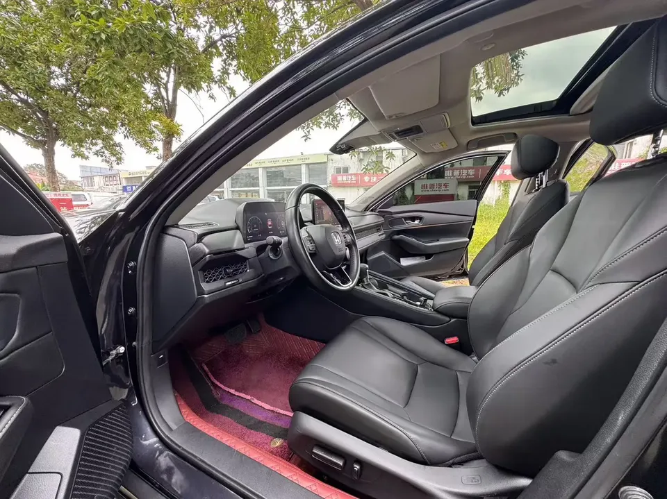 Honda Accord Accord RuiT260TURBO Smart Edition 2023 — thumbnail 3