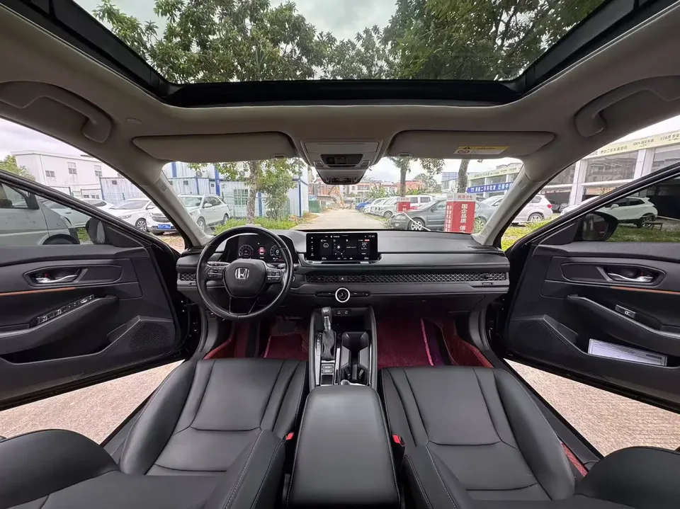 Honda Accord Accord RuiT260TURBO Smart Edition 2023 — thumbnail 5
