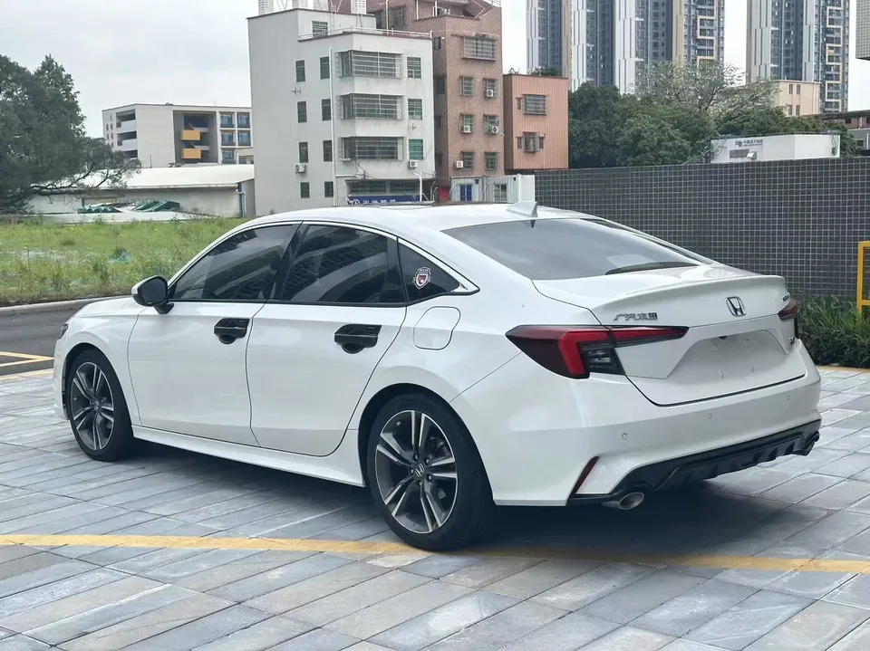 Honda Integra Style 240TURBO CVT Premium Edition 2023 — thumbnail 2