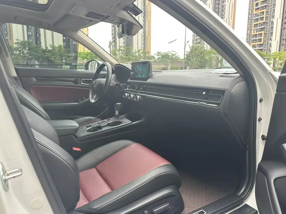Honda Integra Style 240TURBO CVT Premium Edition 2023 — thumbnail 5