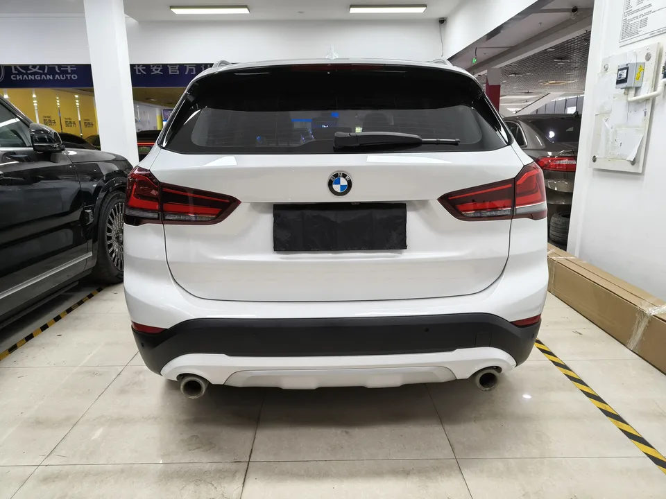 BMW X1 X1 BMW X1 2022 sDrive20Li Exclusive Model 2022 — миниатюра 2