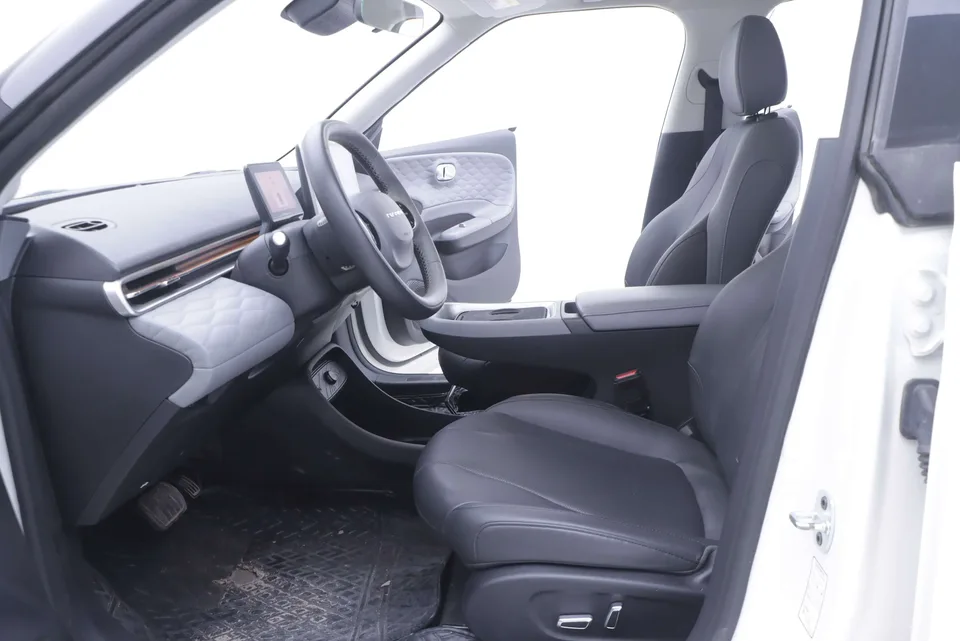 Dongfeng Nano 01 Nano 01 Co-create WE version 2024 — thumbnail 2