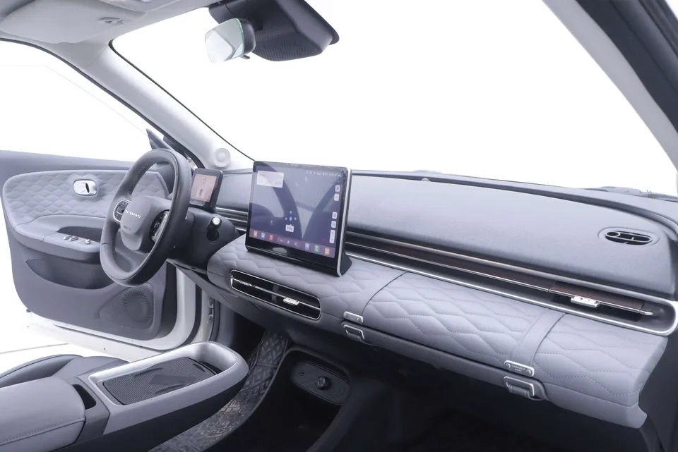 Dongfeng Nano 01 Nano 01 Co-create WE version 2024 — thumbnail 3